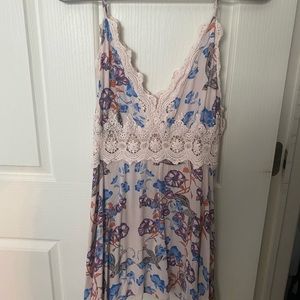 Pretty patterned crochet trim mini dress/ tunic